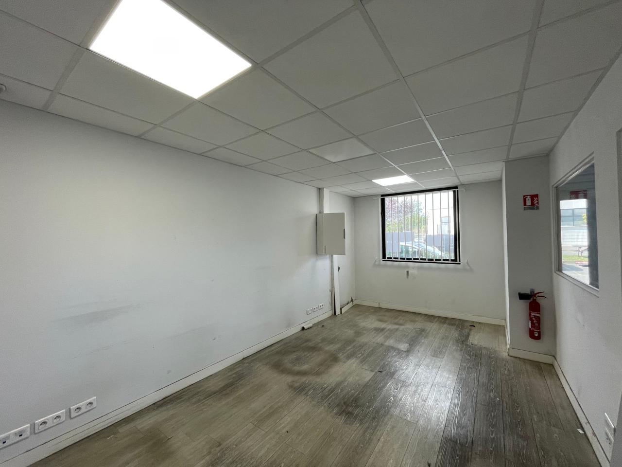 Local d'activité Portet-sur-Garonne 662m² Location local d'activité Portet-sur-Garonne Haute-Garonne OLACT2425626 5